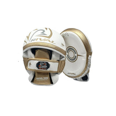 Rival RPM100 Professional Punch Mitts - Palm and Grip Detail